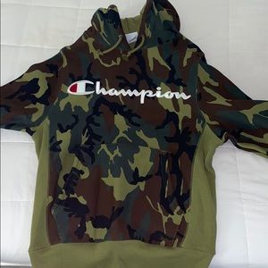 Champion Size small Camo hoodie